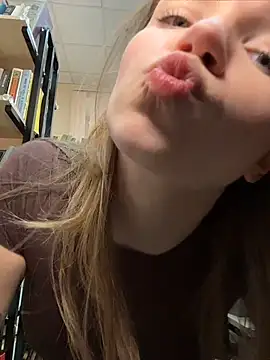 StreetSquirt online show from April 26, 7:16 am