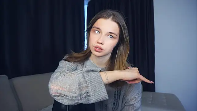 EarthaStinett online show from February 23, 12:50 pm