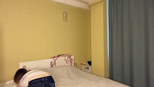 EarthaStinett online show from March 13, 2:22 pm