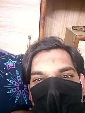 Curvy Simran online show from February 14, 4:51 pm