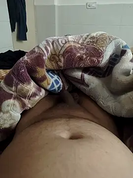 Curvy Simran online show from February 22, 9:38 pm