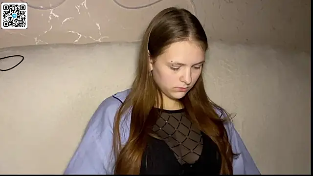 Snapshot of Sweetangel126 chatting on March 1, 8:09 pm Sweetangel126 online show from March 1, 8:09 pm