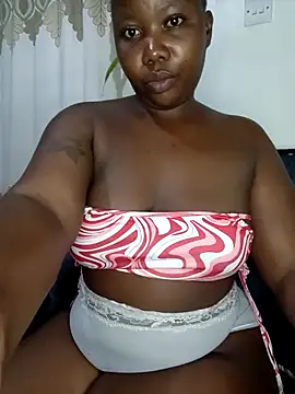 Snapshot of RanniClara chatting on February 14, 3:51 am RanniClara online show from February 14, 3:51 am