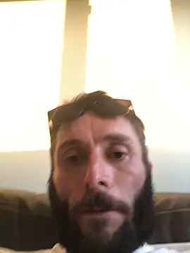 pezzerb7 online show from July 12, 7:37 pm