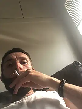 pezzerb7 online show from June 20, 4:23 pm