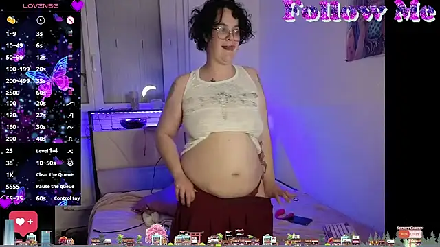 lunatigre4 online show from March 17, 8:23 pm