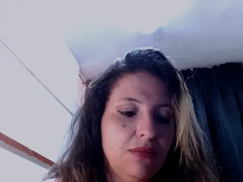 KENDRA-HONEY online show from March 21, 3:05 pm