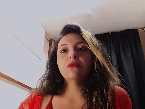 KENDRA-HONEY online show from April 9, 1:17 pm