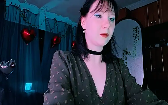 marty bree online show from April 13, 5:06 pm