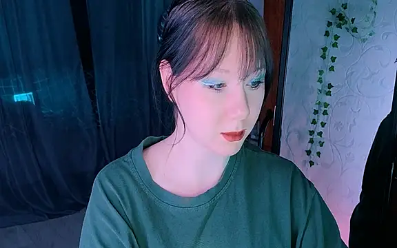 marty bree online show from April 9, 3:40 pm