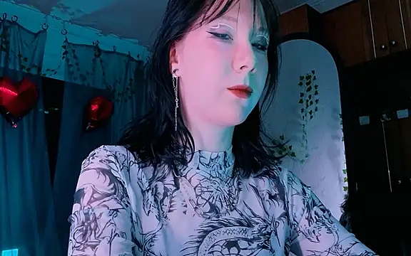 marty bree online show from April 8, 5:03 pm