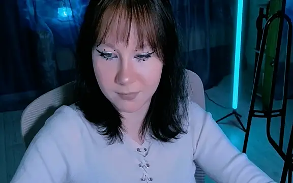 Snapshot of marty_bree chatting on June 3, 5:17 pm marty bree online show from June 3, 5:17 pm