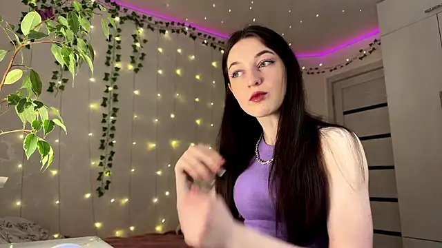 DianneBarke online show from February 24, 2:07 pm