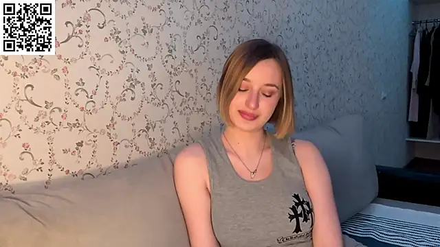 DeliciaBagnoli online show from May 7, 7:06 pm