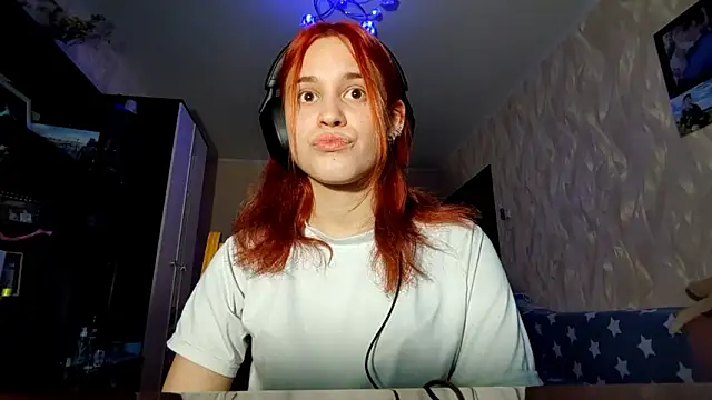 CalandraRolon online show from February 11, 3:45 pm