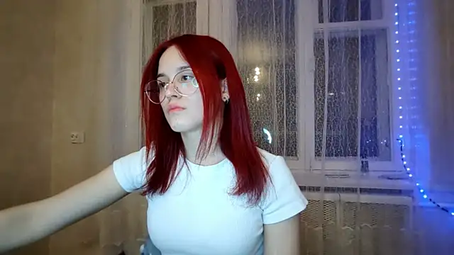 CalandraRolon online show from February 27, 6:08 pm