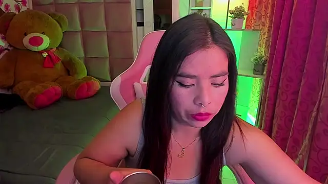 liany taylor online show from February 26, 9:20 am