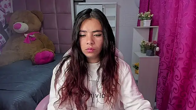 liany taylor online show from February 15, 11:36 pm