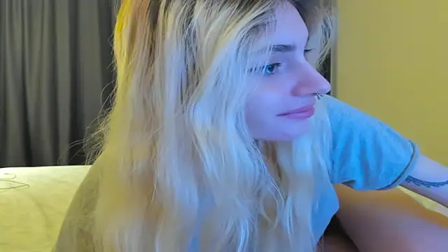 Lesyalisss online show from March 17, 7:06 pm