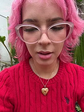 Kitty San xXx online show from May 31, 5:51 pm
