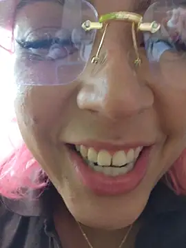 Kitty San xXx online show from May 17, 7:14 pm