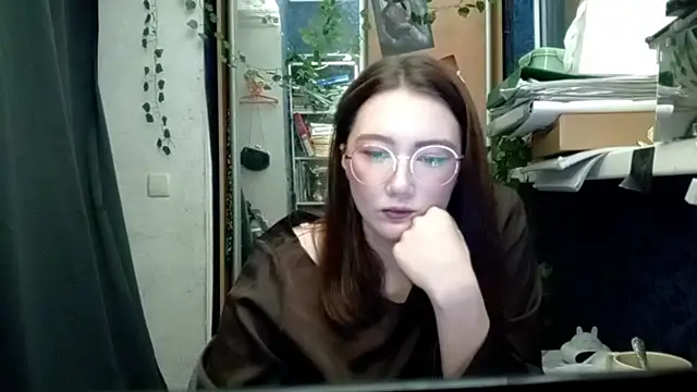 PhoebePalmer online show from March 21, 8:24 pm