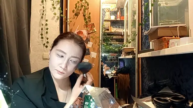 Snapshot of PhoebePalmer chatting on February 14, 8:09 pm PhoebePalmer online show from February 14, 8:09 pm