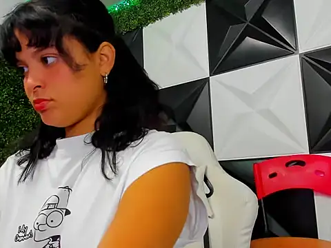 Andrea girlx online show from February 11, 3:01 pm