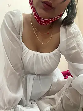 kavyababy00 online show from February 24, 5:25 pm