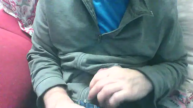 Snapshot of andre_italy chatting on March 1, 10:32 pm andre italy online show from March 1, 10:32 pm