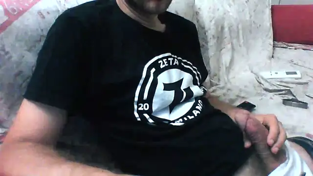 Snapshot of andre_italy chatting on June 17, 10:08 pm andre italy online show from June 17, 10:08 pm