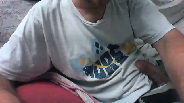 Snapshot of andre_italy chatting on June 26, 9:31 pm andre italy online show from June 26, 9:31 pm