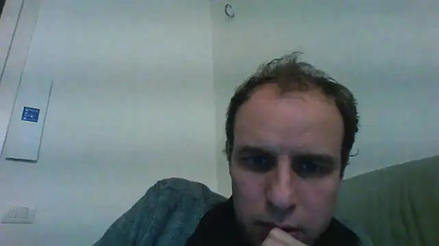 Snapshot of andre_italy chatting on February 15, 6:07 pm andre italy online show from February 15, 6:07 pm