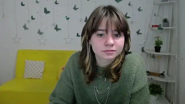 Snapshot of AnnaWest_ chatting on February 19, 7:05 am AnnaWest online show from February 19, 7:05 am