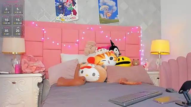 dolly kitter online show from April 11, 11:36 am