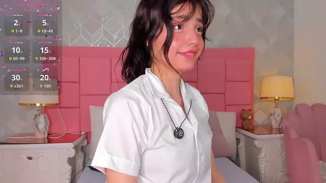 dolly kitter online show from May 14, 11:40 am