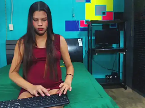 analyn-2027 online show from February 1, 9:02 pm