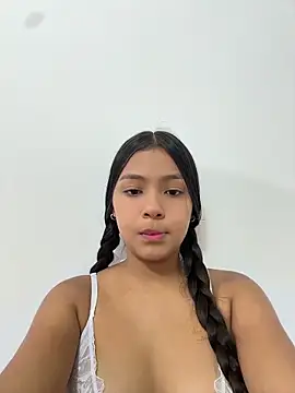 Snapshot of Baby_morena12 chatting on June 5, 7:30 pm Baby morena12 online show from June 5, 7:30 pm