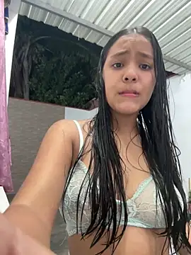 Snapshot of Baby_morena12 chatting on February 10, 3:16 am Baby morena12 online show from February 10, 3:16 am