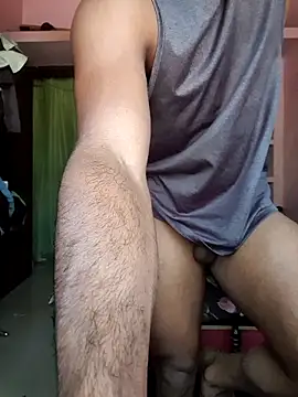 Snapshot of christy_chris7 chatting on February 22, 4:59 am christy chris7 online show from February 22, 4:59 am