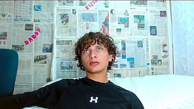 arielnoir6958 online show from February 8, 11:24 pm