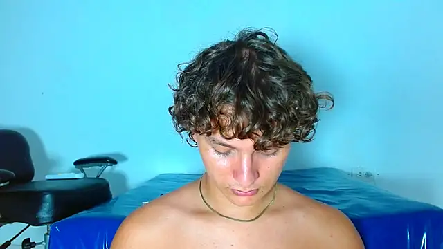 arielnoir6958 online show from March 25, 12:55 am