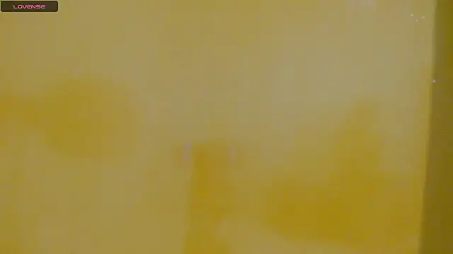 Snapshot of arielnoir6958 chatting on July 6, 9:06 pm arielnoir6958 online show from July 6, 9:06 pm