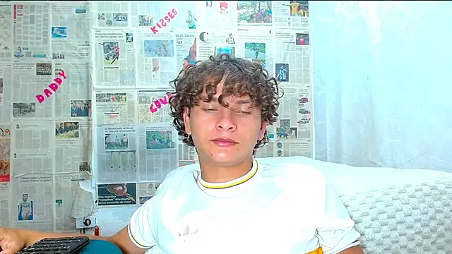 arielnoir6958 online show from February 3, 2:53 am