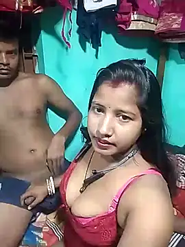 Snapshot of Your_deshibhabi25years chatting on June 13, 10:29 pm Your deshibhabi25years online show from June 13, 10:29 pm