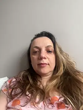 ShyFlameLive online show from April 9, 12:11 pm