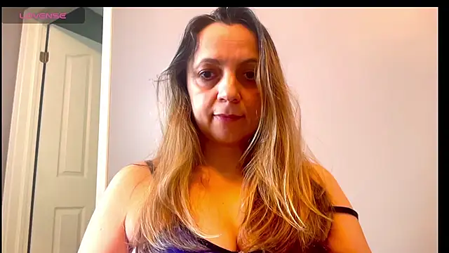 ShyFlameLive online show from April 5, 8:04 pm