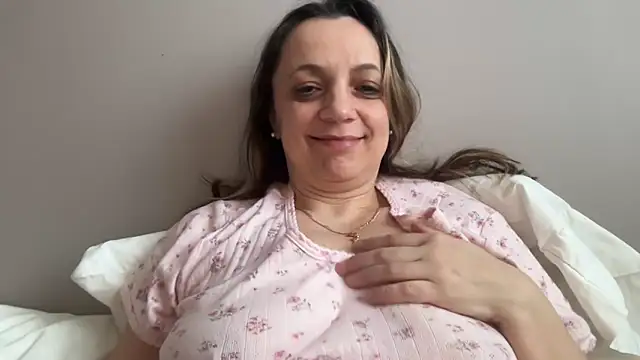 Snapshot of ShyFlameLive chatting on February 28, 12:27 pm ShyFlameLive online show from February 28, 12:27 pm