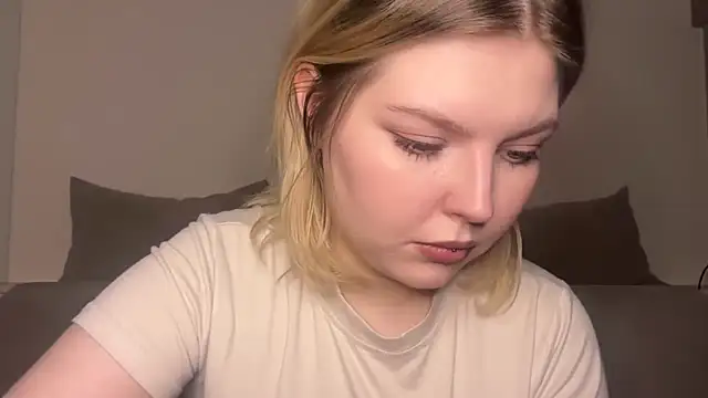 Ophelia Ritz online show from March 7, 9:53 pm