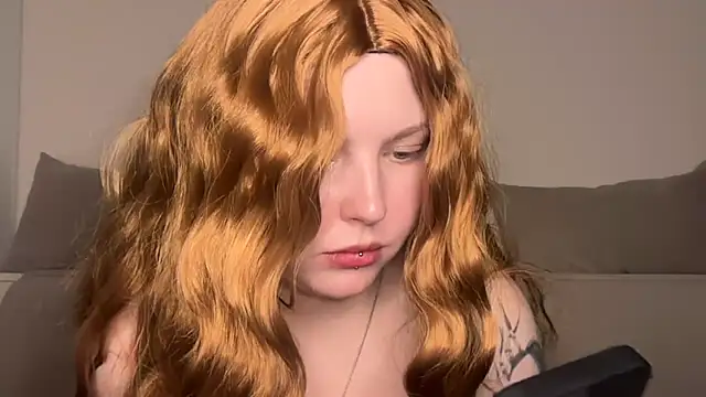 Ophelia Ritz online show from February 23, 7:03 pm